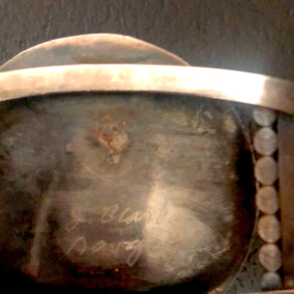Native American bracelet signed J Clark - Navajo